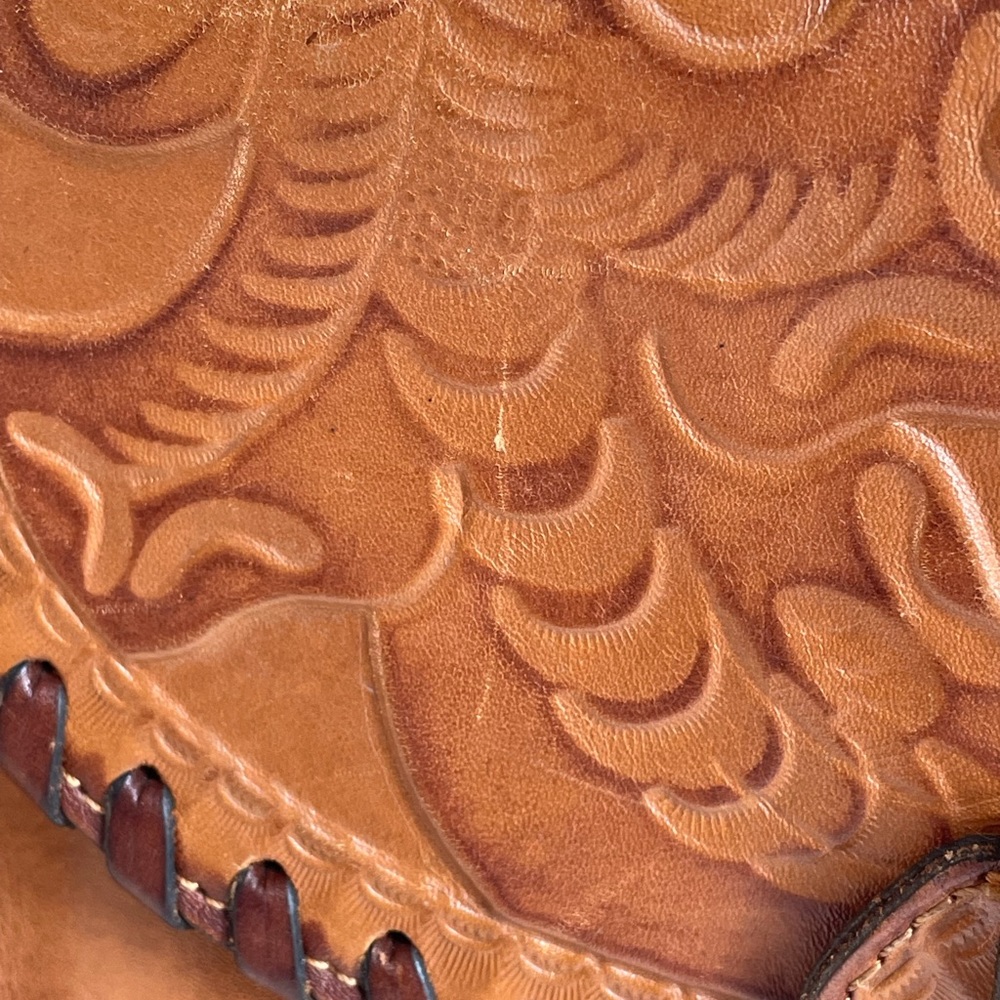 Great Condition PATRICIA NASH CROSSBODY Embossed Leather Detailing & 2 STRAPS - Picture 8 of 14